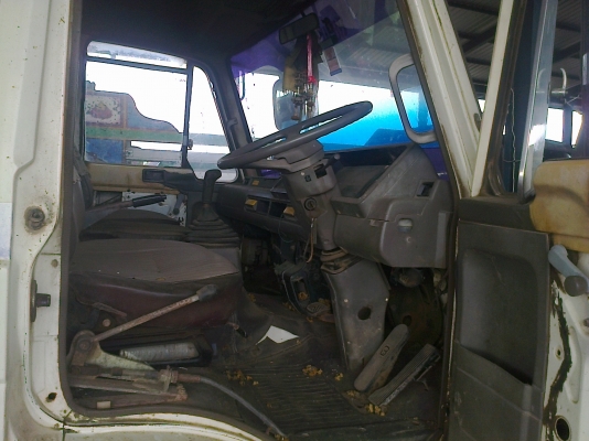 (รถสวยได้ใจ)6ล้อดั้มNISSAN UD 180แรง CPA87G (CW180) สวยจัด คัสซี เครื่อง เกียร์ เก๋ง เดิม