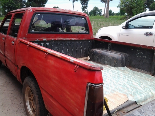 ขายรถ ISUZU KB 2200  แรง ทะเบียนพร้อมโอน