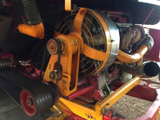 ขาย!!!!! รถเกี่ยวข้าวศักดิ์พัฒนาSter Big เครื่อง Jo 260 เทอร์โบ ติดต่อพี่ยุพิน 083-3303264 รถพร้อมใช้งาน..ราคาต่อรองได้