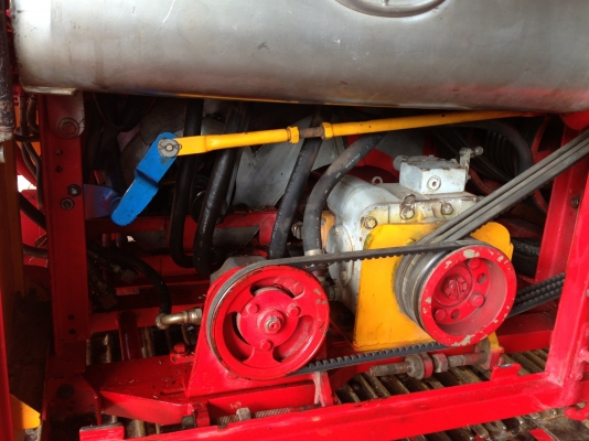 ขาย!!!!! รถเกี่ยวข้าวศักดิ์พัฒนาSter Big เครื่อง Jo 260 เทอร์โบ ติดต่อพี่ยุพิน 083-3303264 รถพร้อมใช้งาน..ราคาต่อรองได้