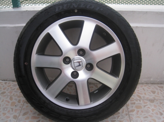 ขายล้อแม็ก civic 7ก้าน 15"x6" et45 4รู100 + ยางปี11 (081-3747940)