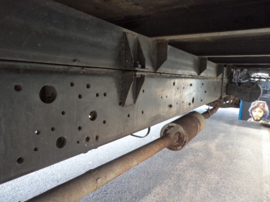 ขายรถ6ล้อฮีโน่FD-ช่วงยาว ติดเครน3.5ตัน เครื่องHO7C เพาเวอร์