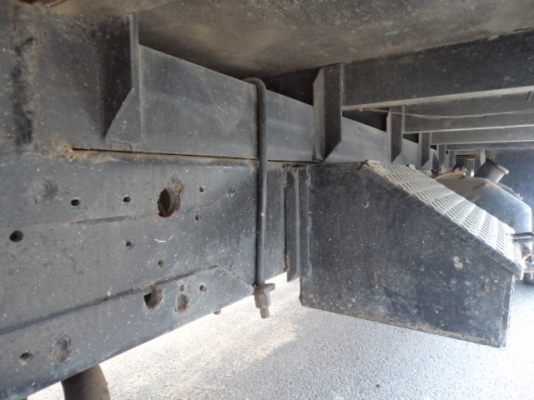 ขายรถ6ล้อฮีโน่FD-ช่วงยาว ติดเครน3.5ตัน เครื่องHO7C เพาเวอร์