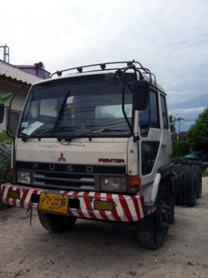 ขาย 10 ล้อ ฟูโซ่ FN215 หัว/คัชชี เพลาเดียว ใช้แก้สเอ็นจีวี