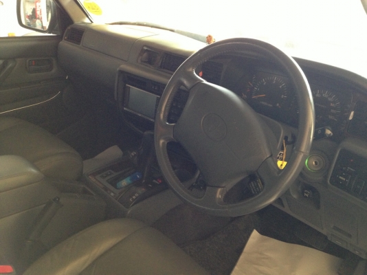 ขาย โตโยต้า vx80 ลิมิเต็ด วินท์หน้า ปี98แท้ จอดอย่างเดียว 995000