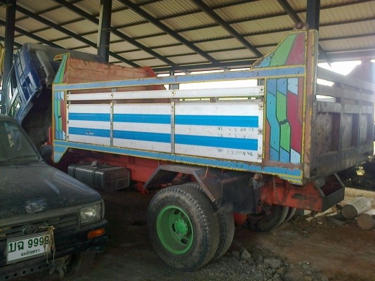 (6ล้อดั้มยาง900-20 มี3คัน)ขายแยกหรือเหมา สวยๆทั้งนั้น ลองดู....