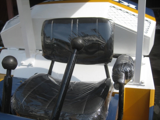 ขายรถขุดดินBACKHOE KOMATSU PC15-5  พร้อมใช้งาน