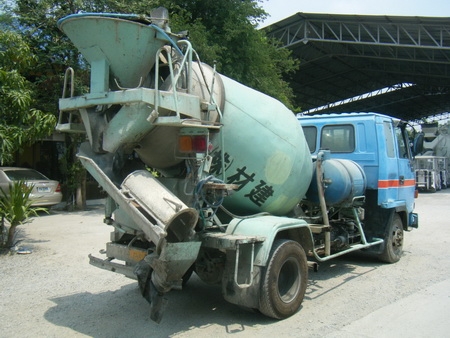 ขายรถโม่6ล้อISUZU โม่2.5คิว จากญี่ปุ่น อินวอยซ์ สภาพสวย รหัส A-157