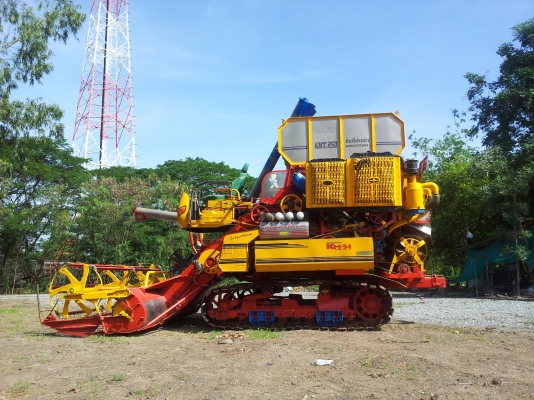 ขายรถเกี่ยวข้าวศักดิ์พัฒนาการเกษตรรุ่นBig37ตัวแดง สนใจโทร0871717912ต้อย ลดราคาเหลือ740000 ราคาต่อรองได้ ขายรถเกี่ยวข้าวศักดิ์พัฒนาการเกษตรรุ่นBig37ตัวแดง สนใจโทร0871717912ต้อย ลดราคาเหลือ740000 ราคาต่อรองได้