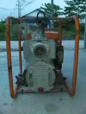 ปั่มดูดน้ำรุ่นEy28ขนาด7แรงขนาดท่อ3สภาพสวยหร้อมใช้งานให้ปริมาตรในการดูดน้ำและส่งน้ำดีมากราคา8,500บาท ปั่มดูดน้ำรุ่นEy28ขนาด7แรงขนาดท่อ3สภาพสวยหร้อมใช้งานให้ปริมาตรในการดูดน้ำและส่งน้ำดีมากราคา8,500บาท