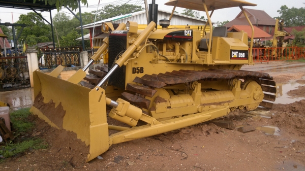 ขายแทรคเตอร์ D5B