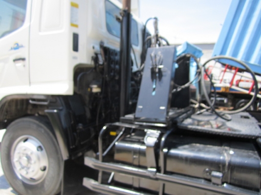 หัวลาก ฮีโน่ /เมก้า/320 แรง/ปี2005