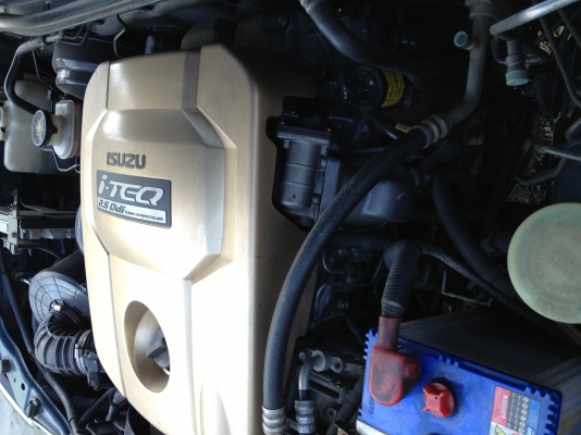 ขายรถ isusu d-max 4 ประตู ปี 08