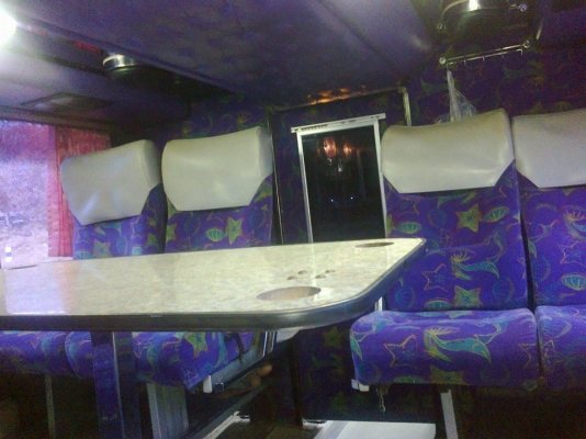 ขายด่วนรถทัวร์ 8 ล้อ 2 ชั้น HINO ช่วงล่างเขาควาย ตัวถังเชิดชัย