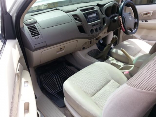 Toyota Vigo ปี07 เครื่อง 2500 ตัวE แม็ก แอร์ CD แมกลายเนอร์ รถสวยจัดๆ มือเดียวออกห้างป้ายแดง ต่อรองได้ครับ Toyota Vigo ปี07 เครื่อง 2500 ตัวE แม็ก แอร์ CD แมกลายเนอร์ รถสวยจัดๆ มือเดียวออกห้างป้ายแดง ต่อรองได้ครับ