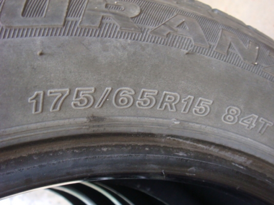 ขายยาง Bridgestone Turanza 175/65/15 ปี 10