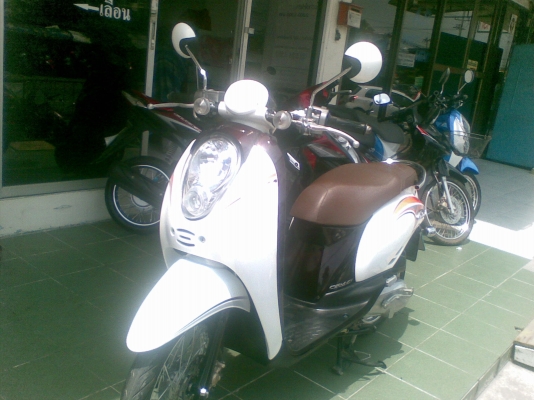 ขายถูก Honda Scoopy – i ปี 2554 ลายคลาสสิค หรูหรามีสไตล์ ขายถูก Honda Scoopy – i ปี 2554 ลายคลาสสิค หรูหรามีสไตล์