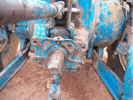 ขายรถไถฟอร์ด 6600 T3 รุ่นคันเกียร์สูงมีทะเบียนพร้อมโอน