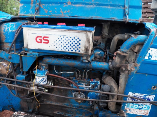 ขายรถไถฟอร์ด 6600 T3 รุ่นคันเกียร์สูงมีทะเบียนพร้อมโอน