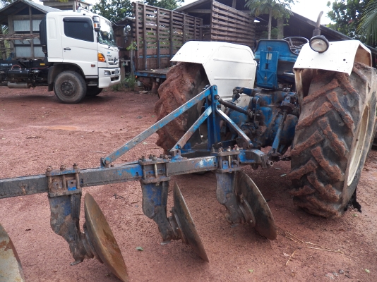 ขายรถไถฟอร์ด 6600 T3 รุ่นคันเกียร์สูงมีทะเบียนพร้อมโอน