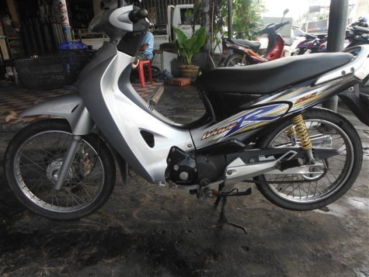 ขาย wave125r กุญแจเล็ก ปี 48 เดิม ราคา 17500
