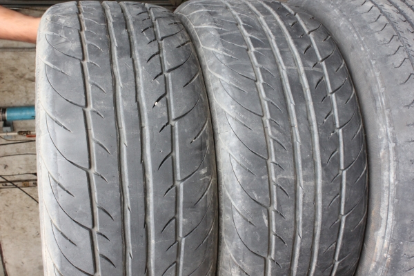 ขายยางFederal 595 EVO 195-50-15 ปี11 1คู่ ดอกเต็มๆ ถูกๆ