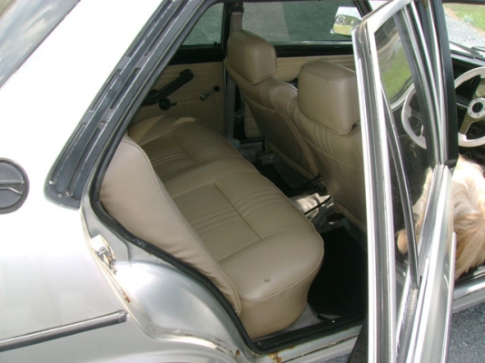 เฟียต 131S SUPER MIRAFIORI เครื่องเดิม เฟียต 131S SUPER MIRAFIORI เครื่องเดิม