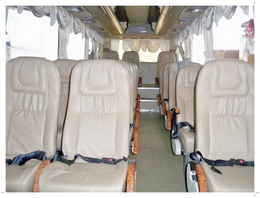 ขายด่วน รถมินิบัส18 ที่นั่ง สภาพสวย พิมพ์แบงค์ได้เลย