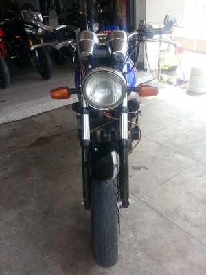 XJR400 ทะเบียน เอกสารครบ พร้อมท่อฟูล ทั้งเส้นสภาพสวยเลยพร้อมใช้ เปิดราคา 79,000