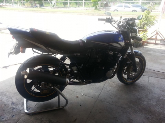 XJR400 ทะเบียน เอกสารครบ พร้อมท่อฟูล ทั้งเส้นสภาพสวยเลยพร้อมใช้ เปิดราคา 79,000