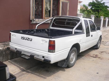 ขายกระบะ ISUZU SPACECAB 2.5 เกียร์ธรรมดา พวงมาลัยเพาเวอร์