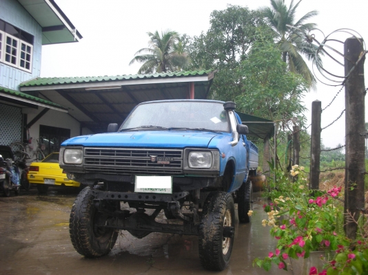 ขายม้ากระโดดวางคานเเข็ง 4X4 ทำทุน ขายม้ากระโดดวางคานเเข็ง 4X4 ทำทุน