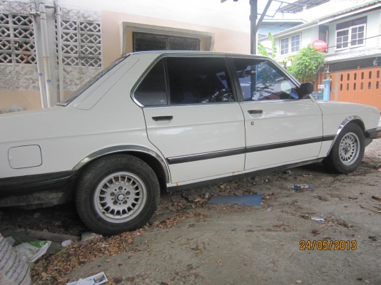 ขาย BMW E28 ขาย BMW E28