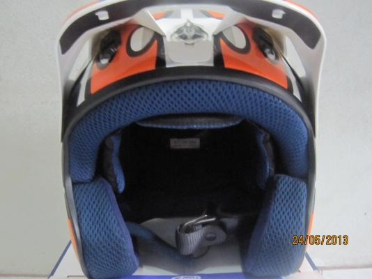 ขายหมวก  Arai hyper T kenny