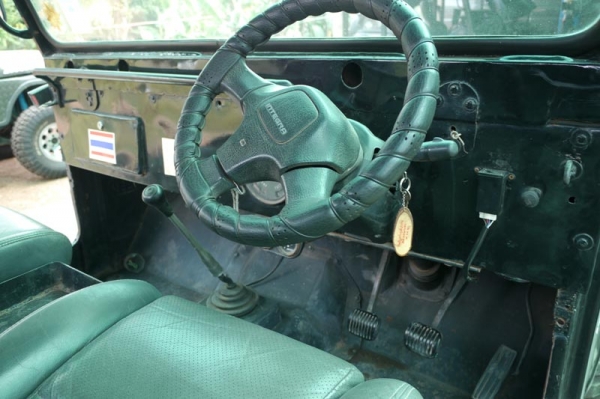 ขายด่วน Jeep CJ5 4x4