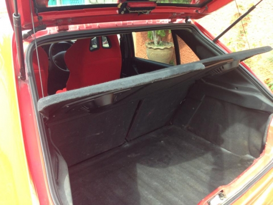 ขายหรือแลกเปอโย 306 สภาพสวยเครือง 2000 ปี 98 หัวฉีดออโต้แรงนิ่มๆ ขายหรือแลกเปอโย 306 สภาพสวยเครือง 2000 ปี 98 หัวฉีดออโต้แรงนิ่มๆ