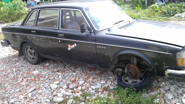 ขายด่วนVOLVO 244 วางเครื่องnissan ติดแก๊สแล้วครับพร้อมทะเบียนครับขายถูกครับ ขายด่วนVOLVO 244 วางเครื่องnissan ติดแก๊สแล้วครับพร้อมทะเบียนครับขายถูกครับ