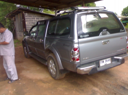 ขายD MAX LS 4ประตูโฟวิลเครื่อง3000คอมมอนเรลปี05