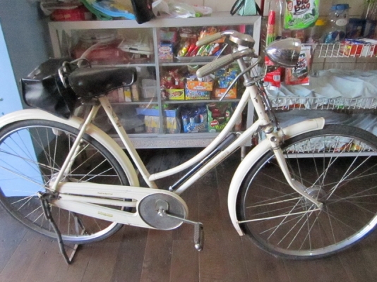 ลดราคาตี่พิจิตร//ขาย จักรยานโบราณ ราเล่ คานโค้ง28 ชาย