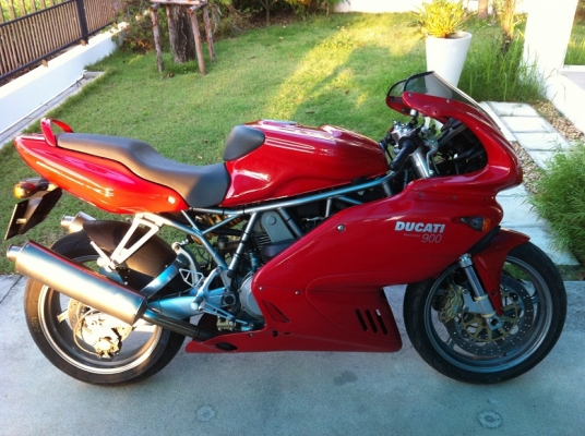 Ducati 900ssปี2002