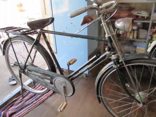 ลดราคาตี่พิจิตร//ขาย จักรยานโบราณ humber 28 ชาย