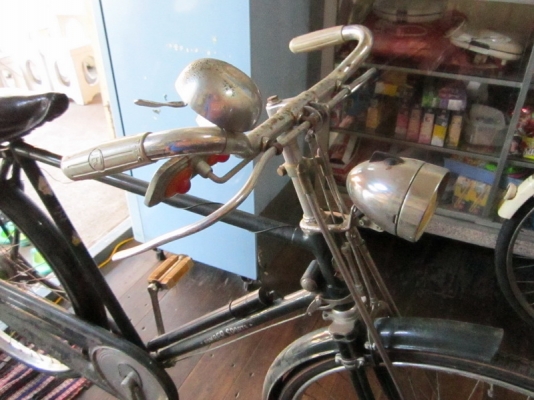 ลดราคาตี่พิจิตร//ขาย จักรยานโบราณ humber 28 ชาย