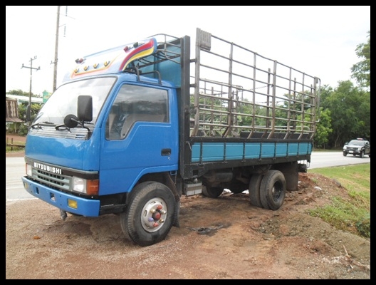 6 ล้อ มิสซูแคนเตอร์ สภาพดี สวยๆ ด่วนครับจาก 365000เหลือ  335000