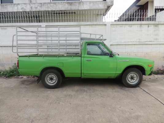 ขายช้างเหยียบ 4ขอสภาพดีสีสวยชุดโอนพร้อม.....