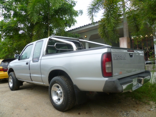 ขายนิสสันฟรอนเทีย ปี2000 แค๊ป โทร 081 3298448 ขายนิสสันฟรอนเทีย ปี2000 แค๊ป โทร 081 3298448