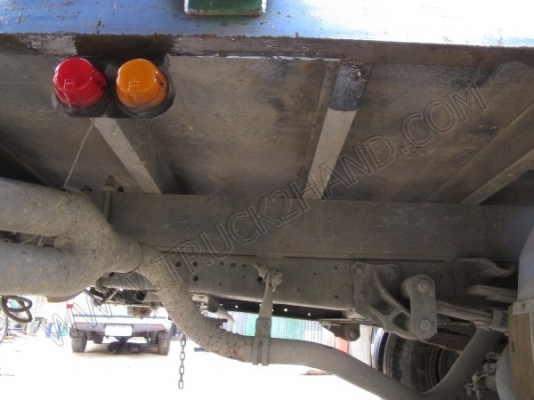 รถบรรทุก 6 ล้อติดเครน ยี่ห้อ ISUZU รุ่น NPR 130 แรงม้า รถบรรทุก 6 ล้อติดเครน ยี่ห้อ ISUZU รุ่น NPR 130 แรงม้า