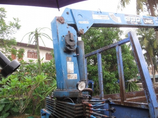 รถบรรทุก 6 ล้อติดเครน ยี่ห้อ ISUZU รุ่น NPR 130 แรงม้า รถบรรทุก 6 ล้อติดเครน ยี่ห้อ ISUZU รุ่น NPR 130 แรงม้า