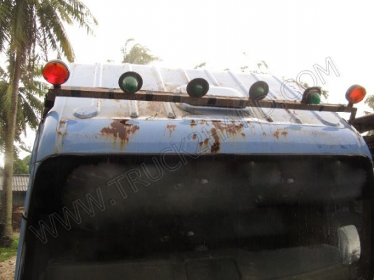 รถบรรทุก 6 ล้อติดเครน ยี่ห้อ ISUZU รุ่น NPR 130 แรงม้า รถบรรทุก 6 ล้อติดเครน ยี่ห้อ ISUZU รุ่น NPR 130 แรงม้า