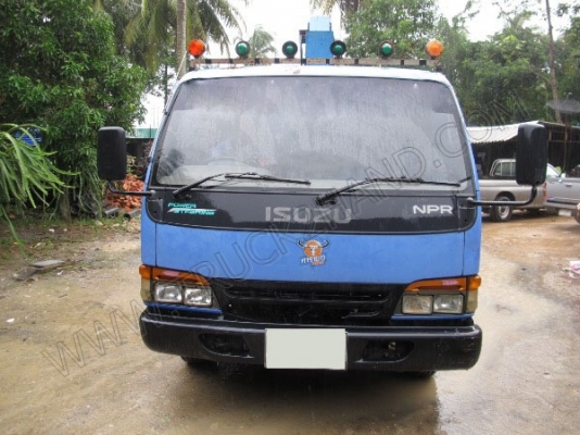รถบรรทุก 6 ล้อติดเครน ยี่ห้อ ISUZU รุ่น NPR 130 แรงม้า รถบรรทุก 6 ล้อติดเครน ยี่ห้อ ISUZU รุ่น NPR 130 แรงม้า