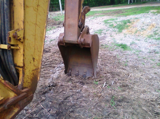 ขายด่วน..รถตักหน้าขุดหลัง CAT 428B รถสวย พร้อมใช้งาน มีแอร์เย็นฉ่ำ มีทะเบียน.